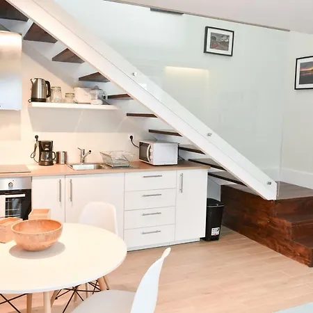 Typical Quarter Nest Semesterbostad *